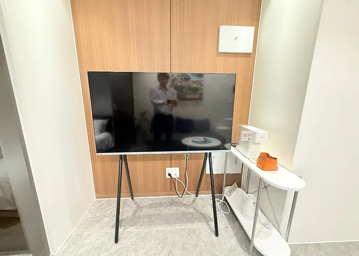 Gangnam Seocho Premium 5 Queen Bed Living Kitchen * Seoul